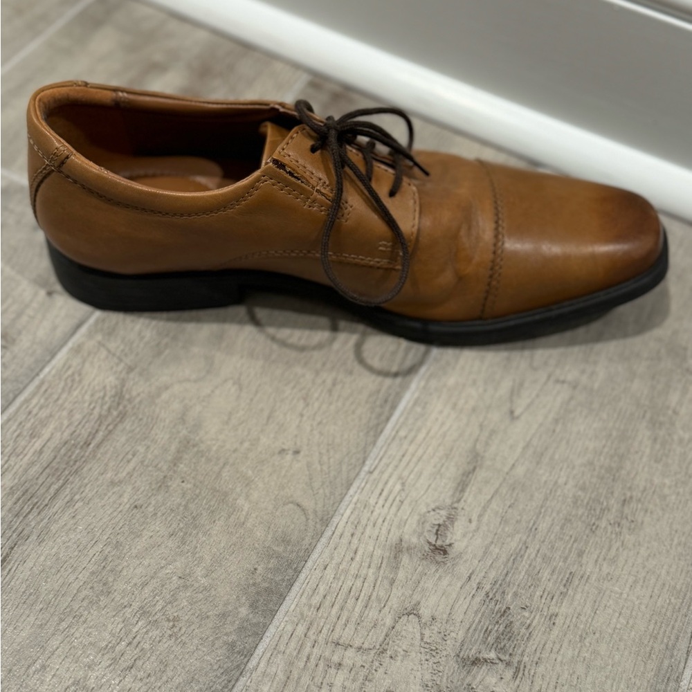 Clarks men’s Oxford shoes, size 9 - Picture 7 of 8